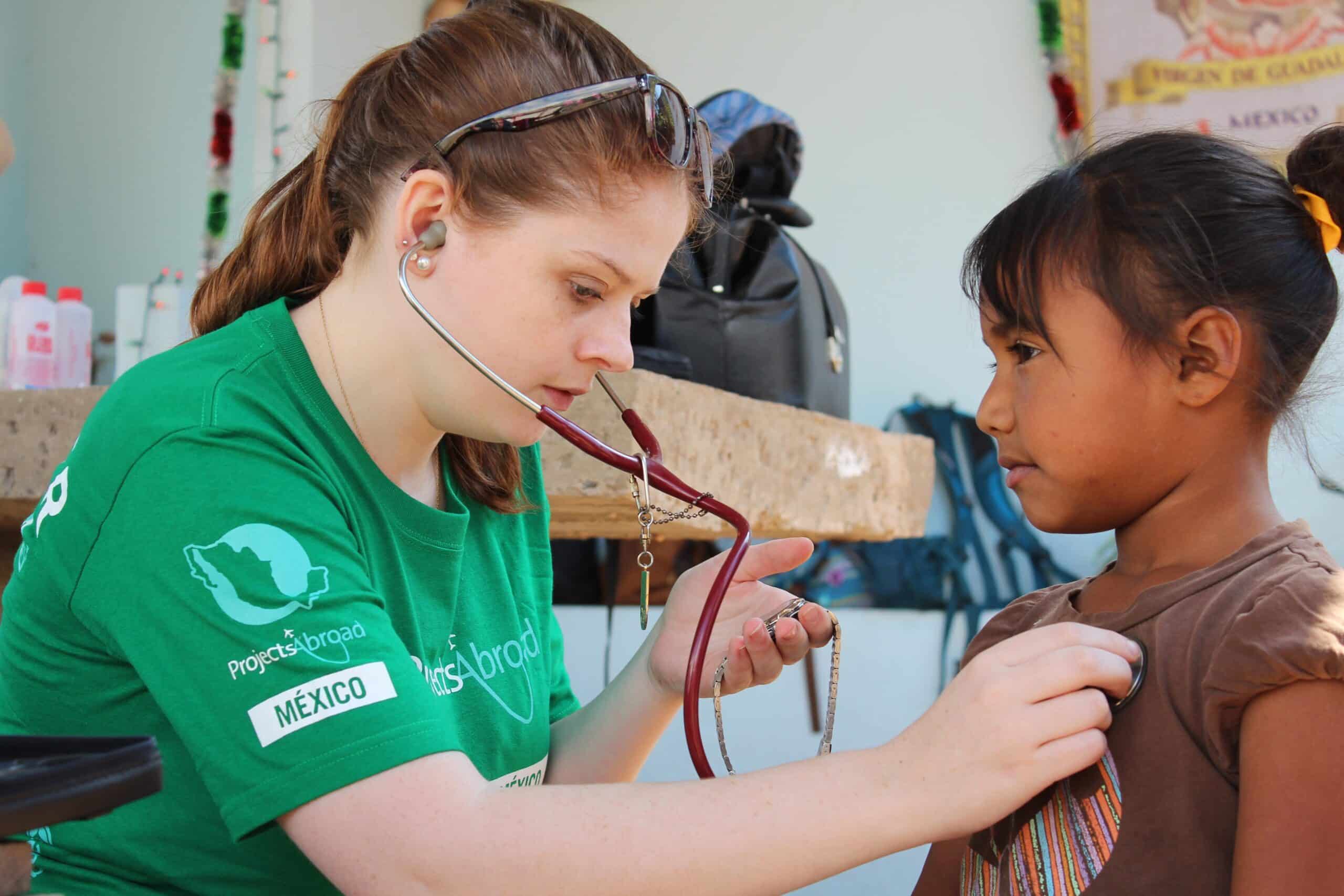 Medical volunteering for high school students